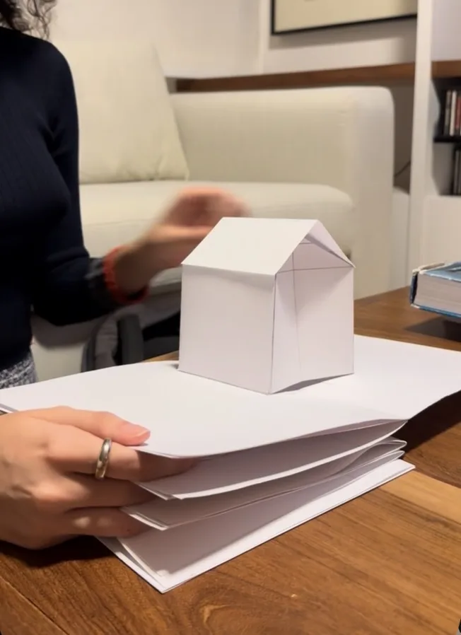 Casa de boneca — maquete de estudo